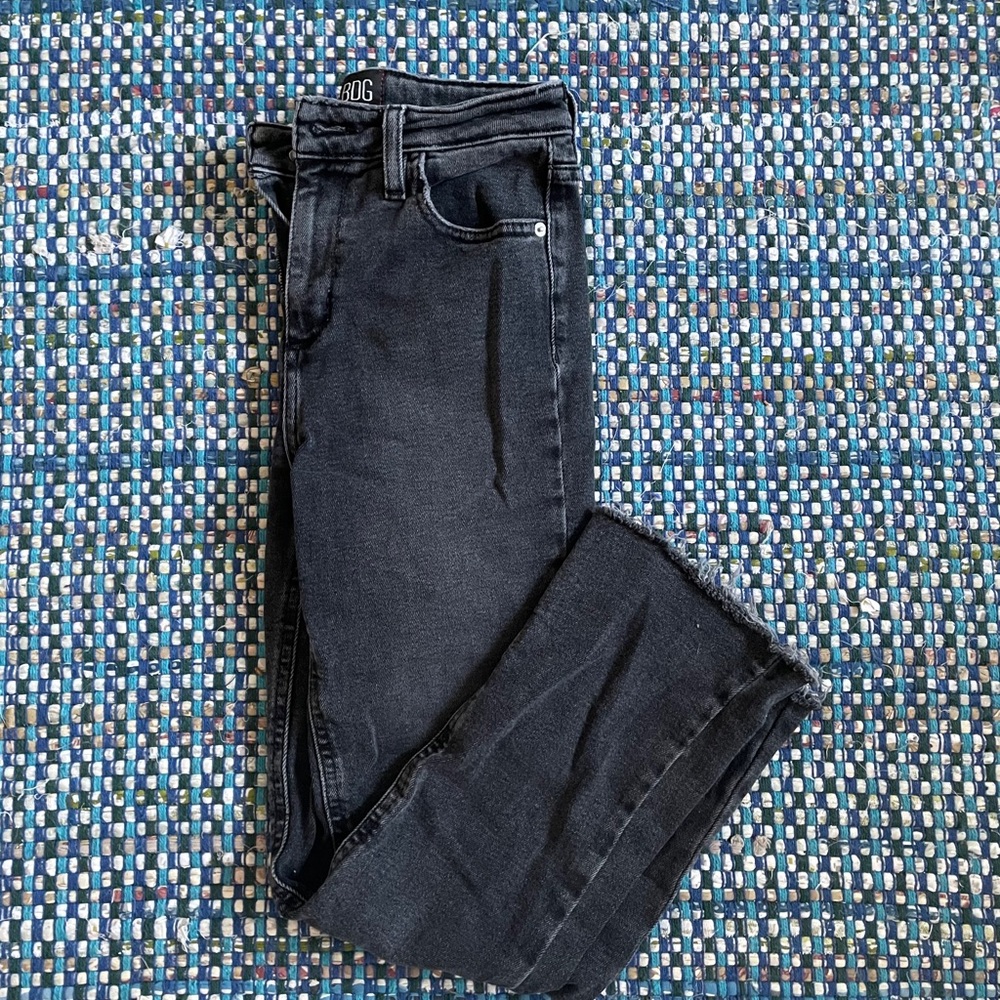 Urban Outfitters Cropped High waisted jeans